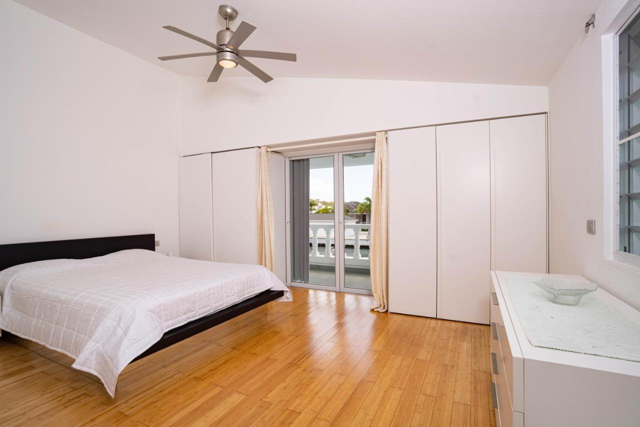 Antigua Chiama Italia Villas Jolly Harbour Luaran gambar